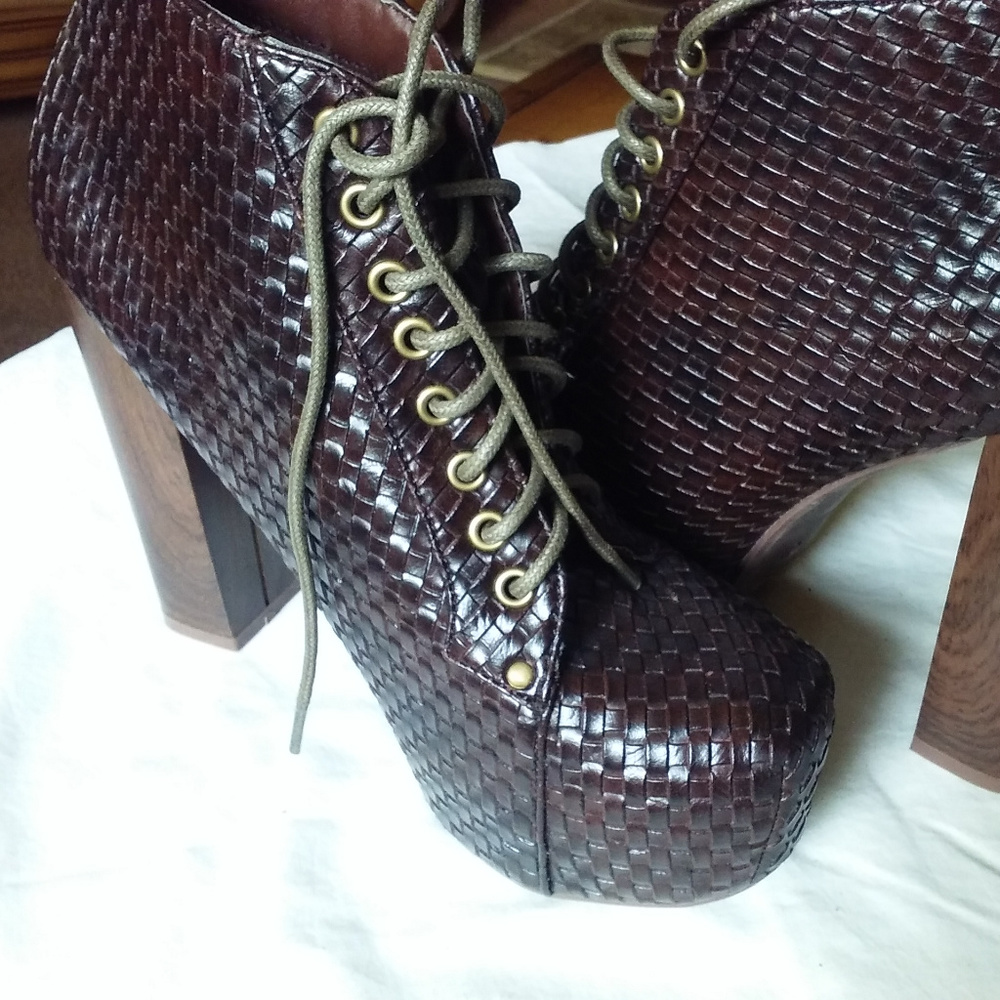 NEW Brown (Basket Woven) pattern Booties